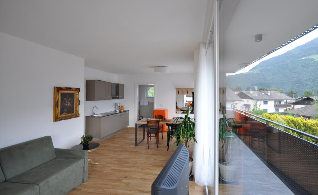 Alpenchalet Apartments Parcines Bagian luar foto