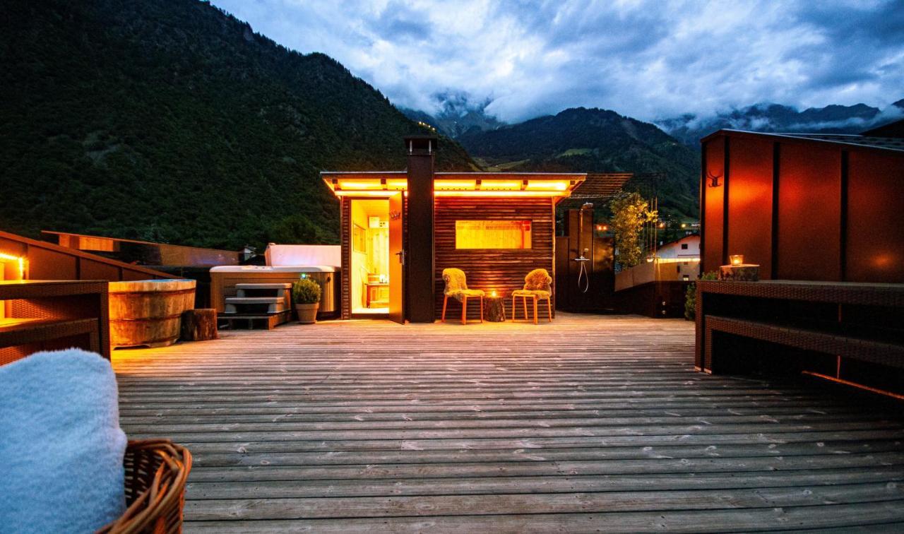 Alpenchalet Apartments Parcines Bagian luar foto